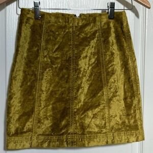 Free People Velvety Oive Green Mini Skirt, Sz 4, Like New!